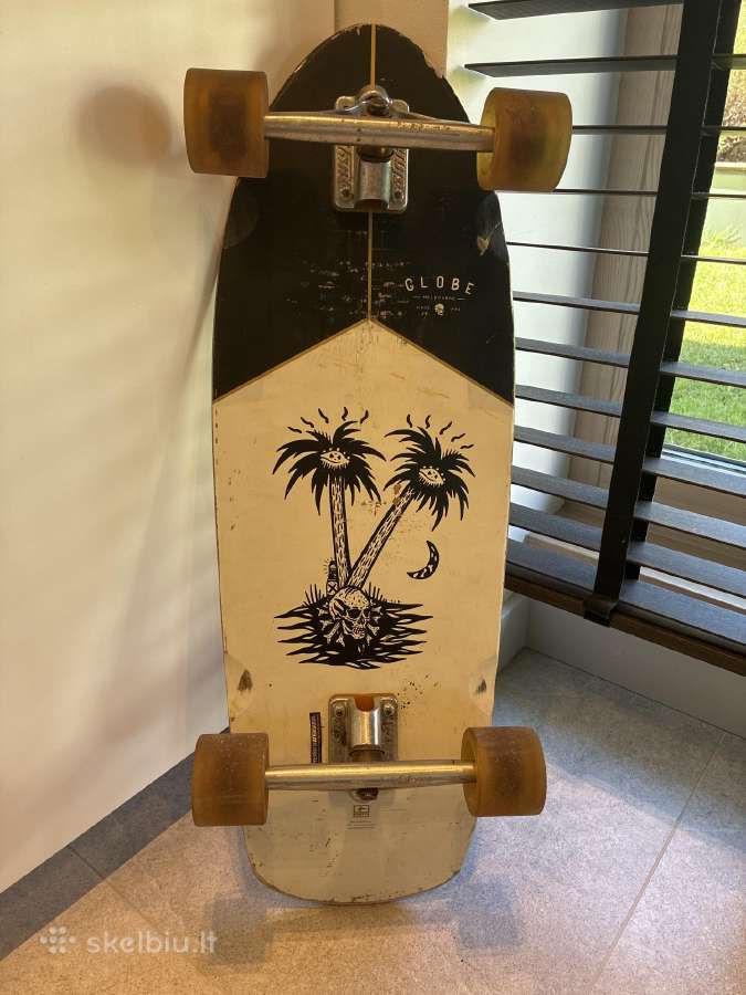 Globe cruiser