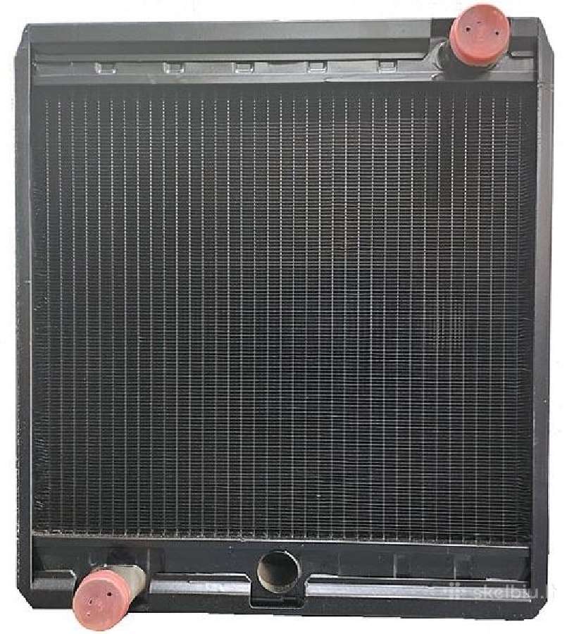 Valtra 8152 8200 8400 Aušinimo Radiatorius