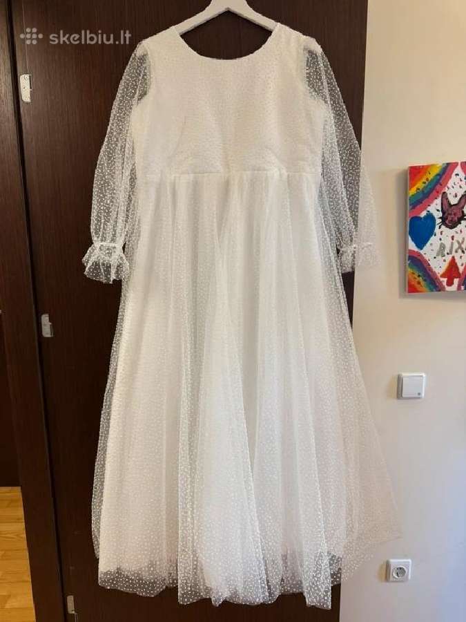 Nuostabi Pirmos Komunijos suknelė