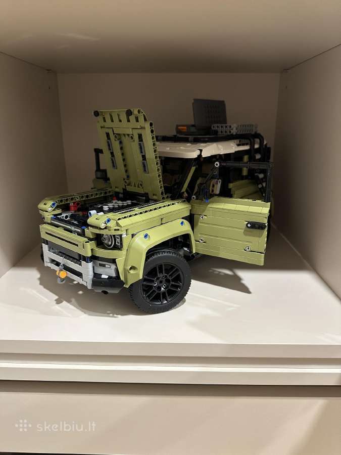Lego Technic 42110 - nuotraukos Nr. 5