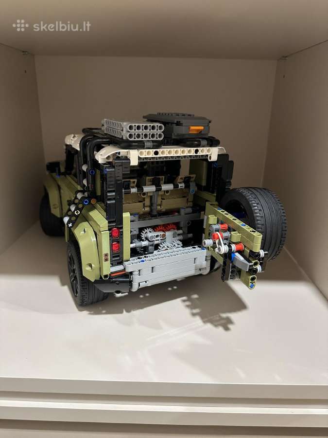Lego Technic 42110 - nuotraukos Nr. 7