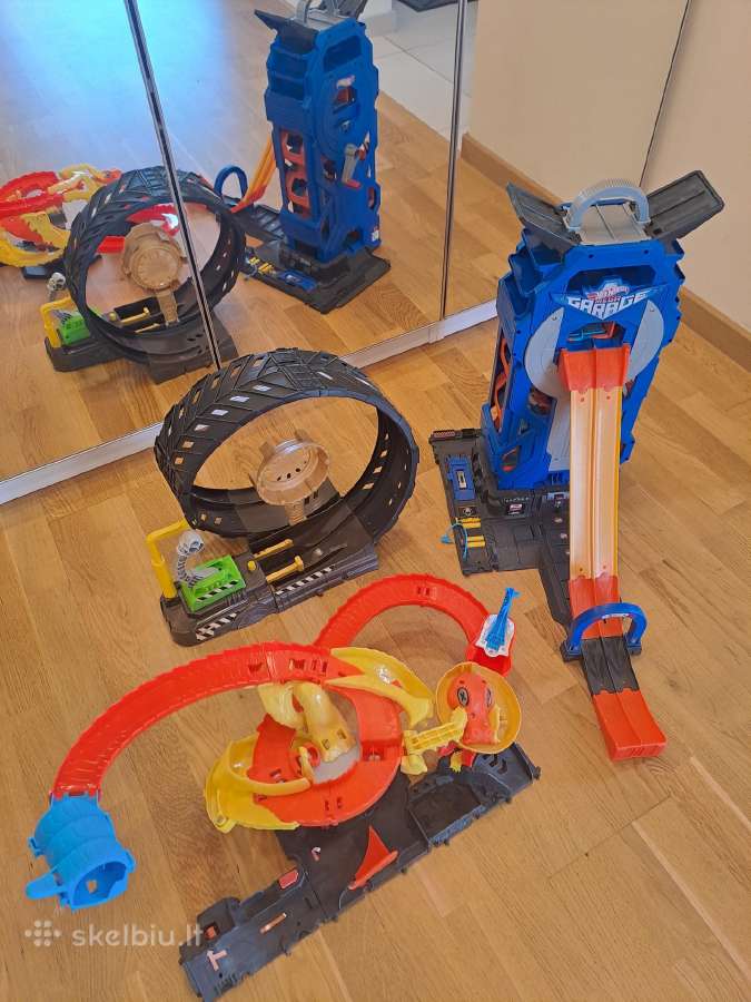 Hot Wheels