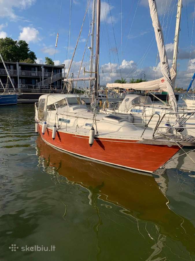 Burine jachta 8,5m ilgio