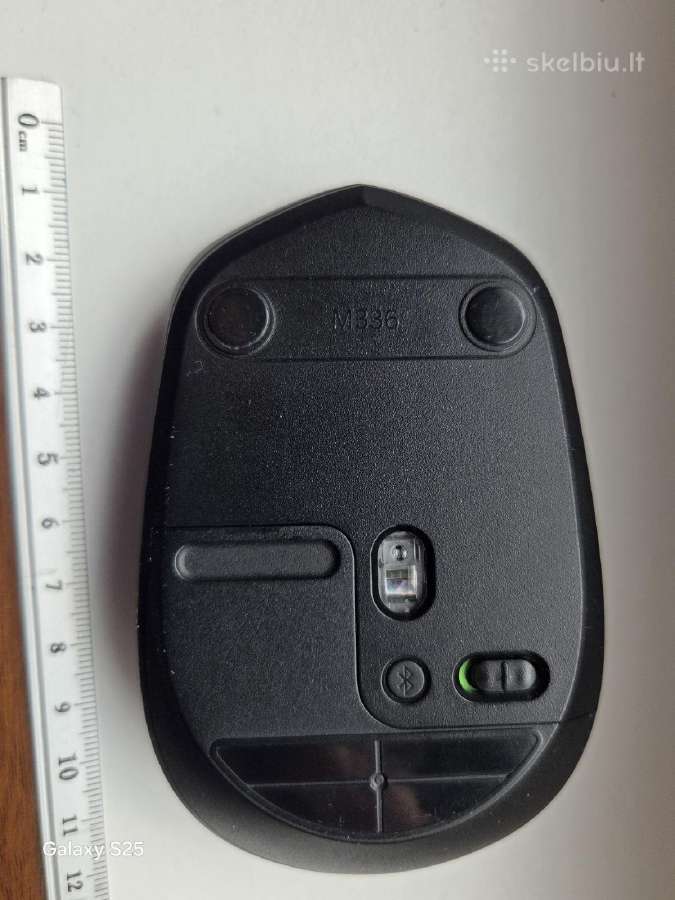 Parduodu bevieles Pele Logitech M336