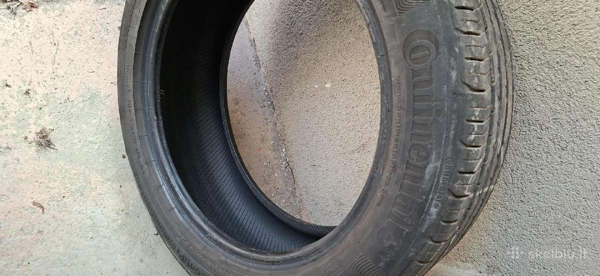 Parduodu naudotas vasarines padangas 205/55 R17