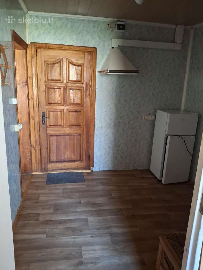 Parduodami 2 kambariai bendrabutyje.