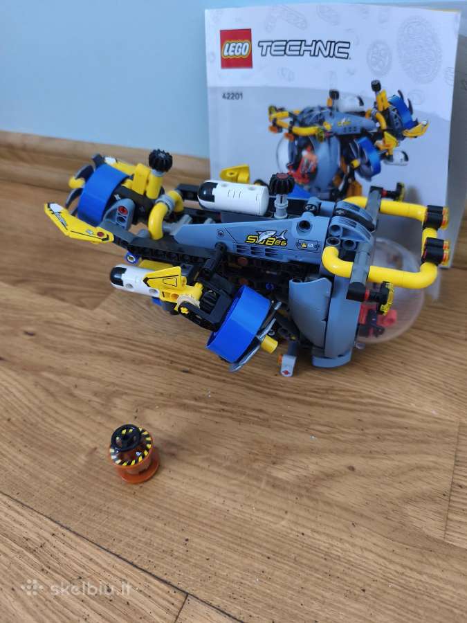 Lego Technic 42201 povandeninis laivas - nuotraukos Nr. 7