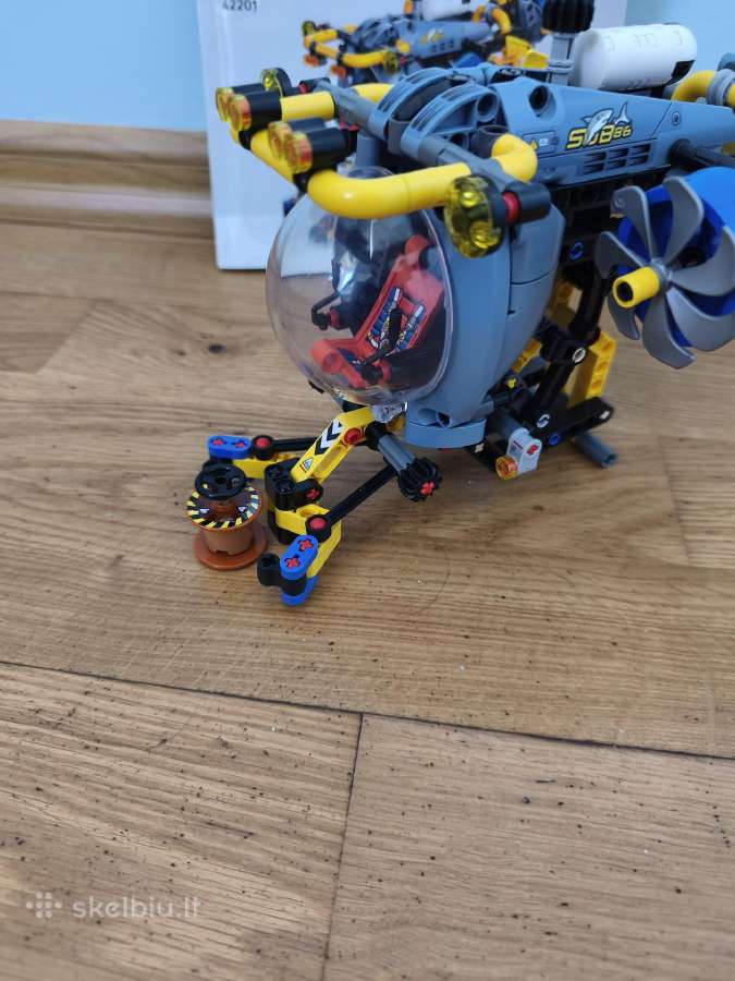 Lego Technic 42201 povandeninis laivas - nuotraukos Nr. 8