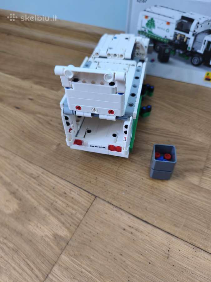 Lego Technic 42167 šiukšliavežė - nuotraukos Nr. 8