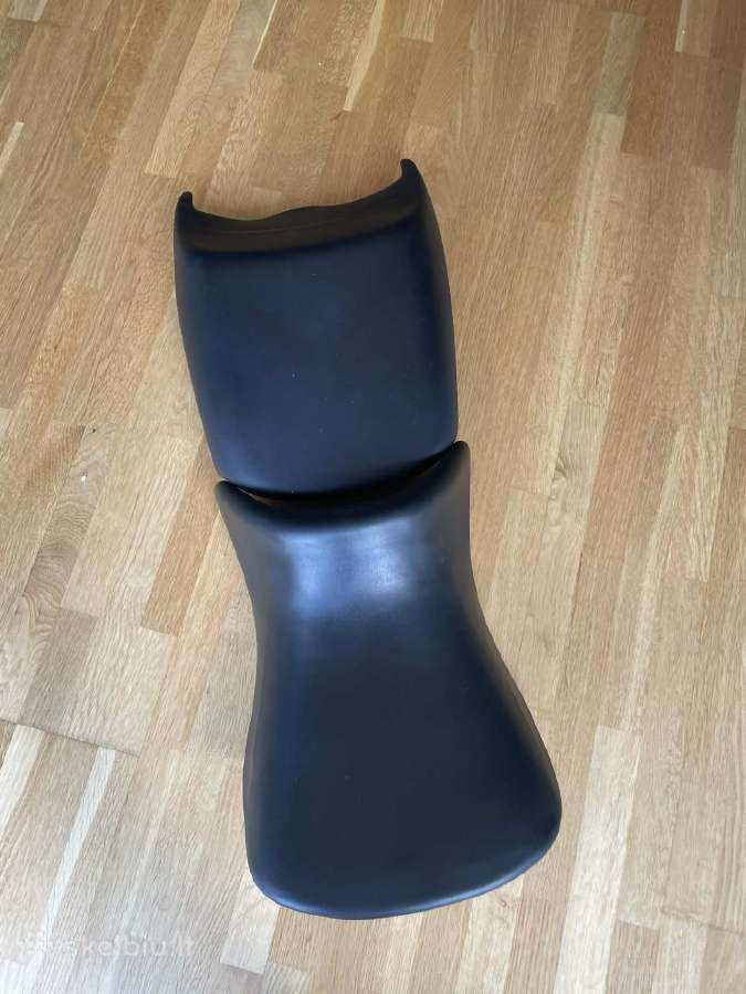 Bmw motociklo sėdynė