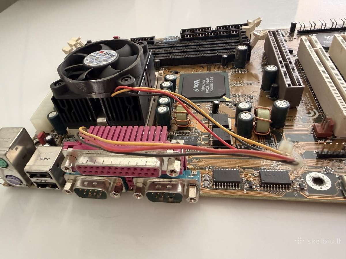 Retro kompiuteriai Intel Pentium ir Amd - nuotraukos Nr. 17