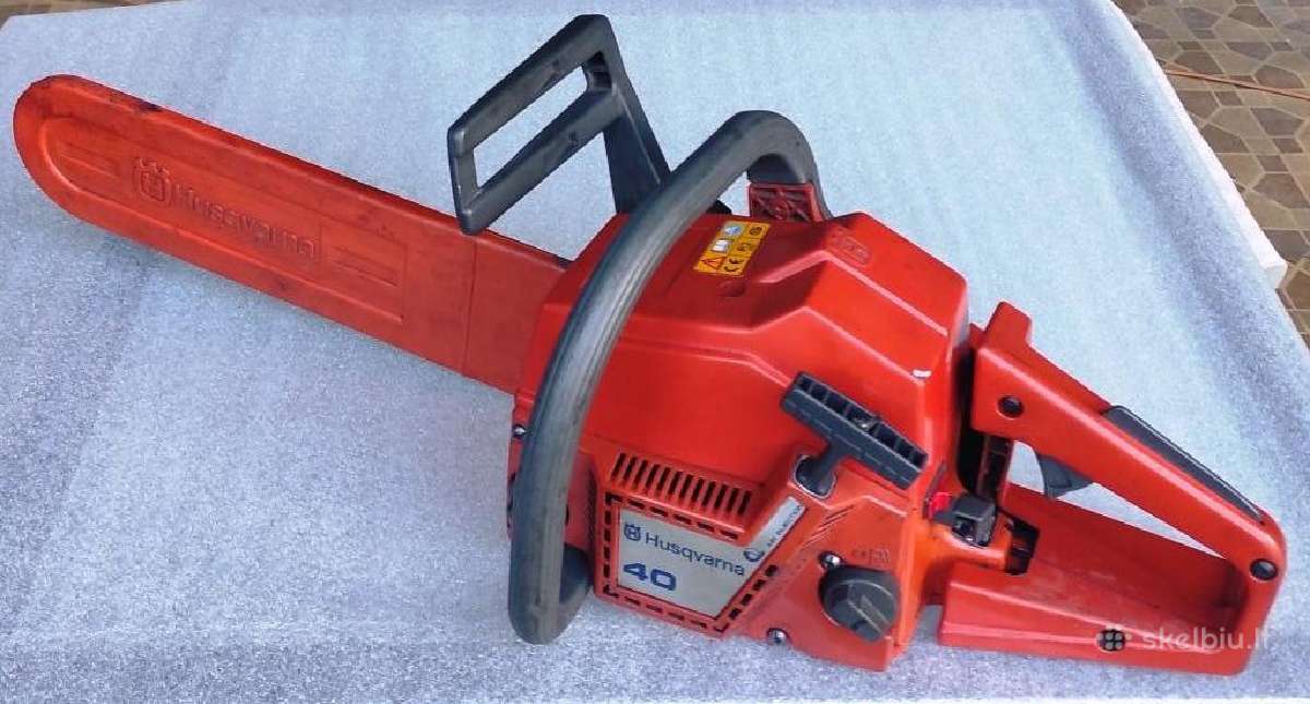 Husqvarna 40 benzopjuklas