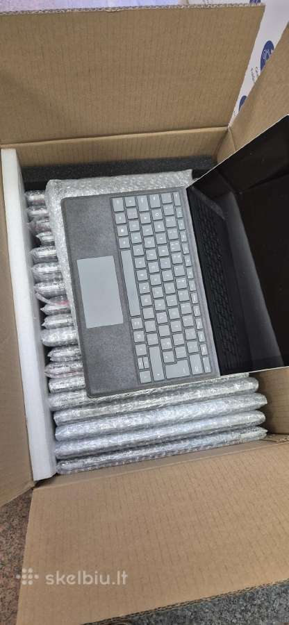 Microsoft surface pro 7