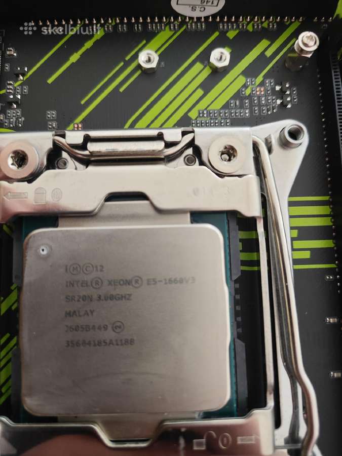 Xeon E5 1660v3