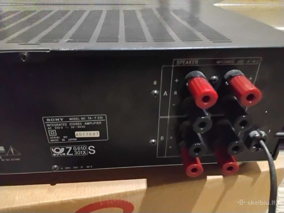 Vintage Sony stiprintuvai - nuotraukos Nr. 6