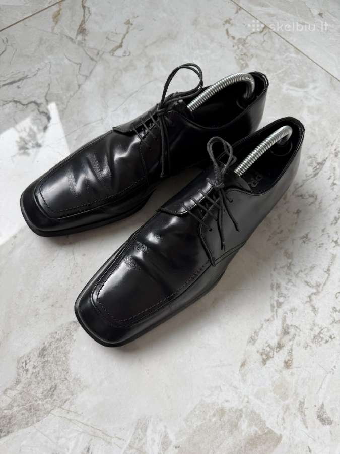 Originalūs Prada klasikiniai batai 43-44 dydis