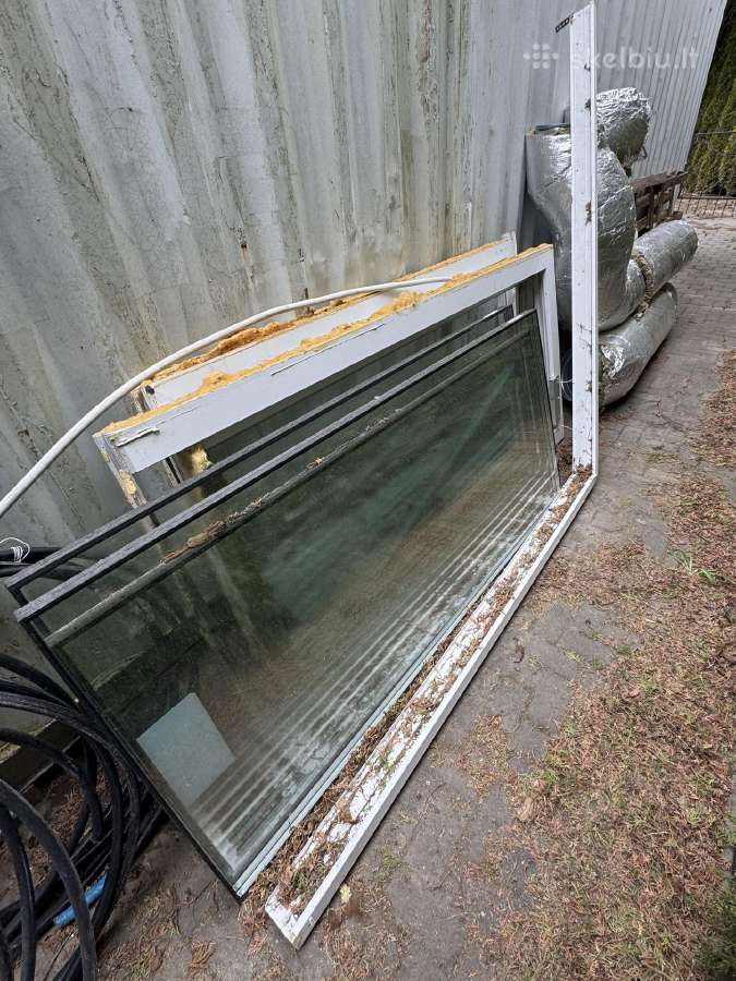 Stiklo vitrina 300 cm pločio x 207 cm aukščio - nuotraukos Nr. 3