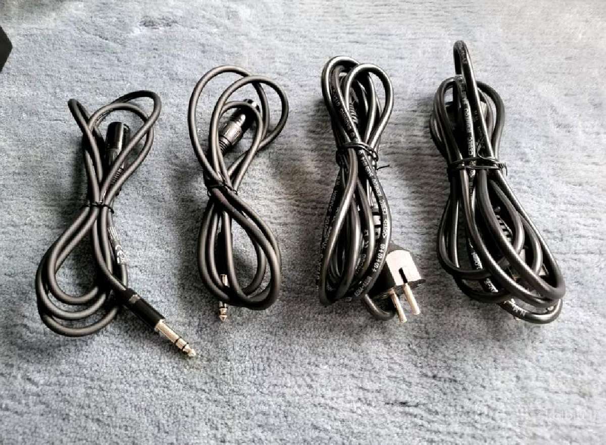 Yamaha Hs8 studijinius monitorius - nuotraukos Nr. 3