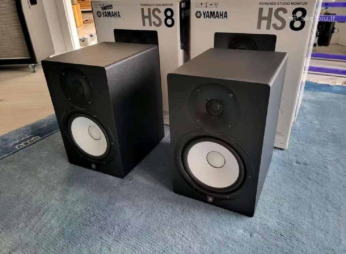 Yamaha Hs8 studijinius monitorius