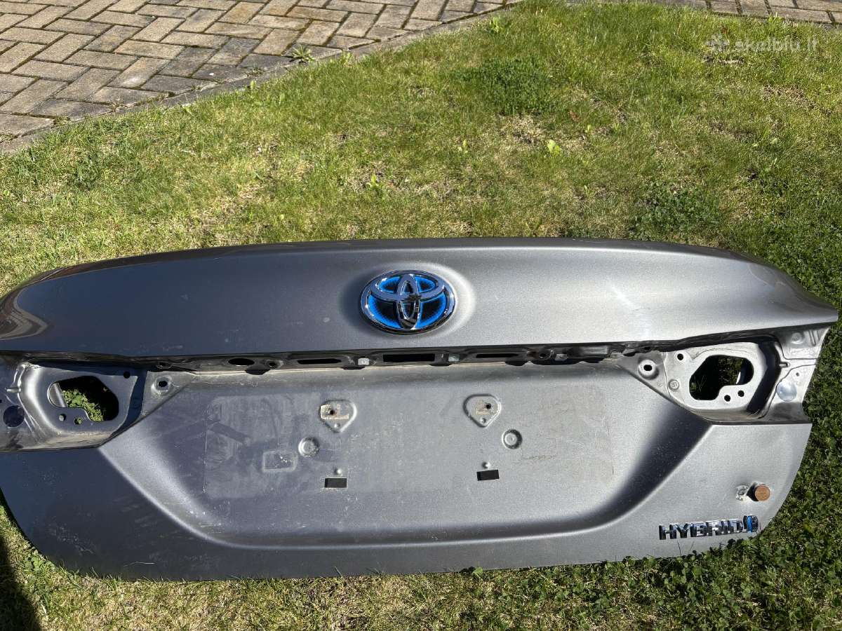 Camry bagažinės dangtis