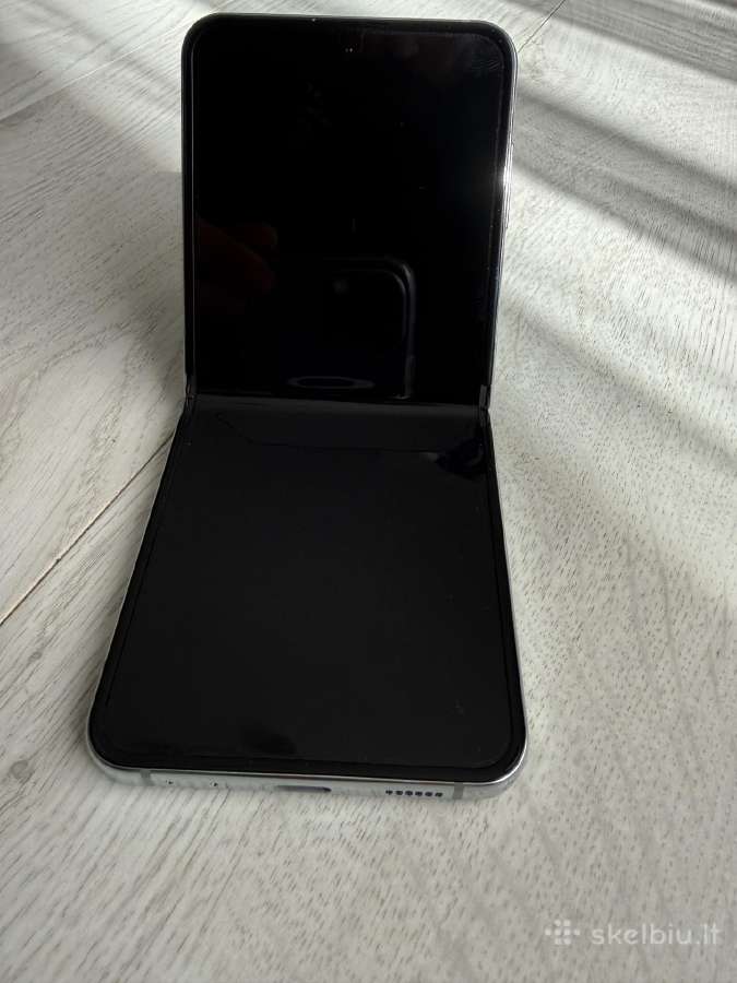 Samsung flip 5