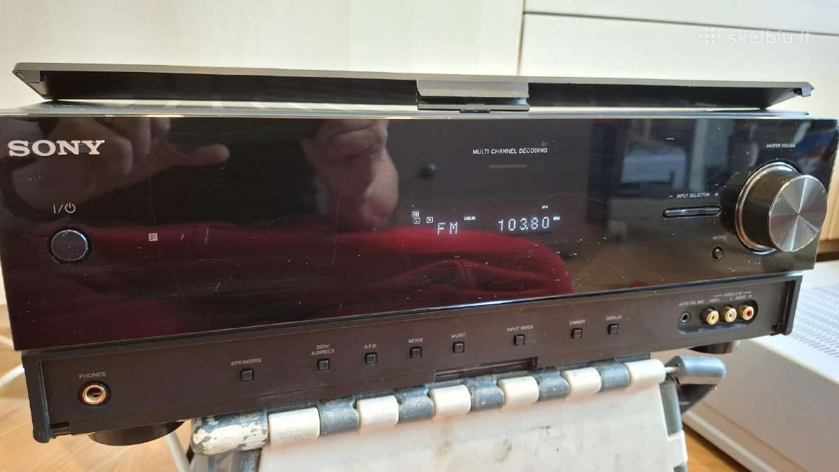 Sony resyveriai stiprintuvaai