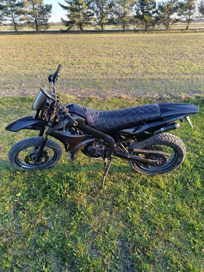 Derbi senda
