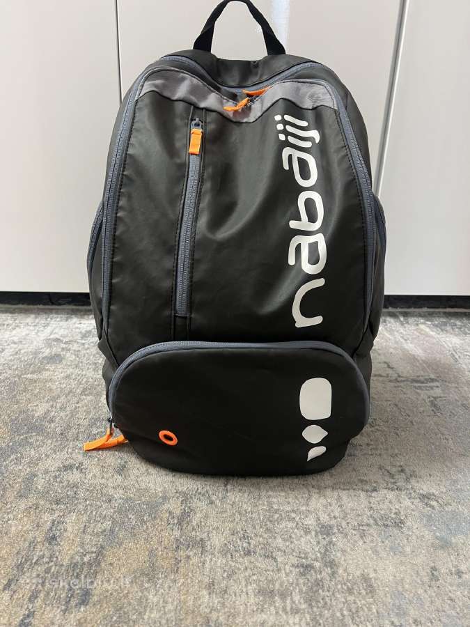 Nabaiji (Decathlon) plaukimo kuprinė 34l