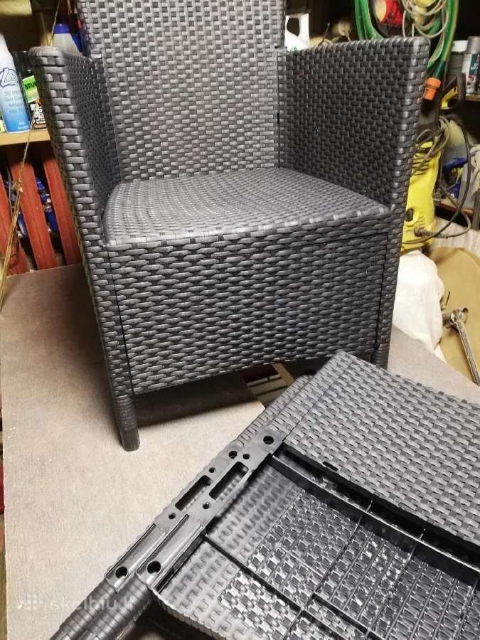 Lauko baldai