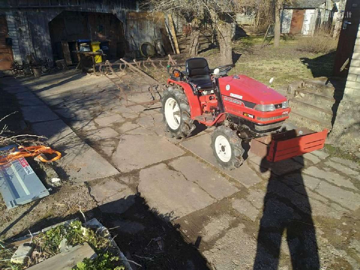 Traktorius Mitsubishi Mt-155 - nuotraukos Nr. 5