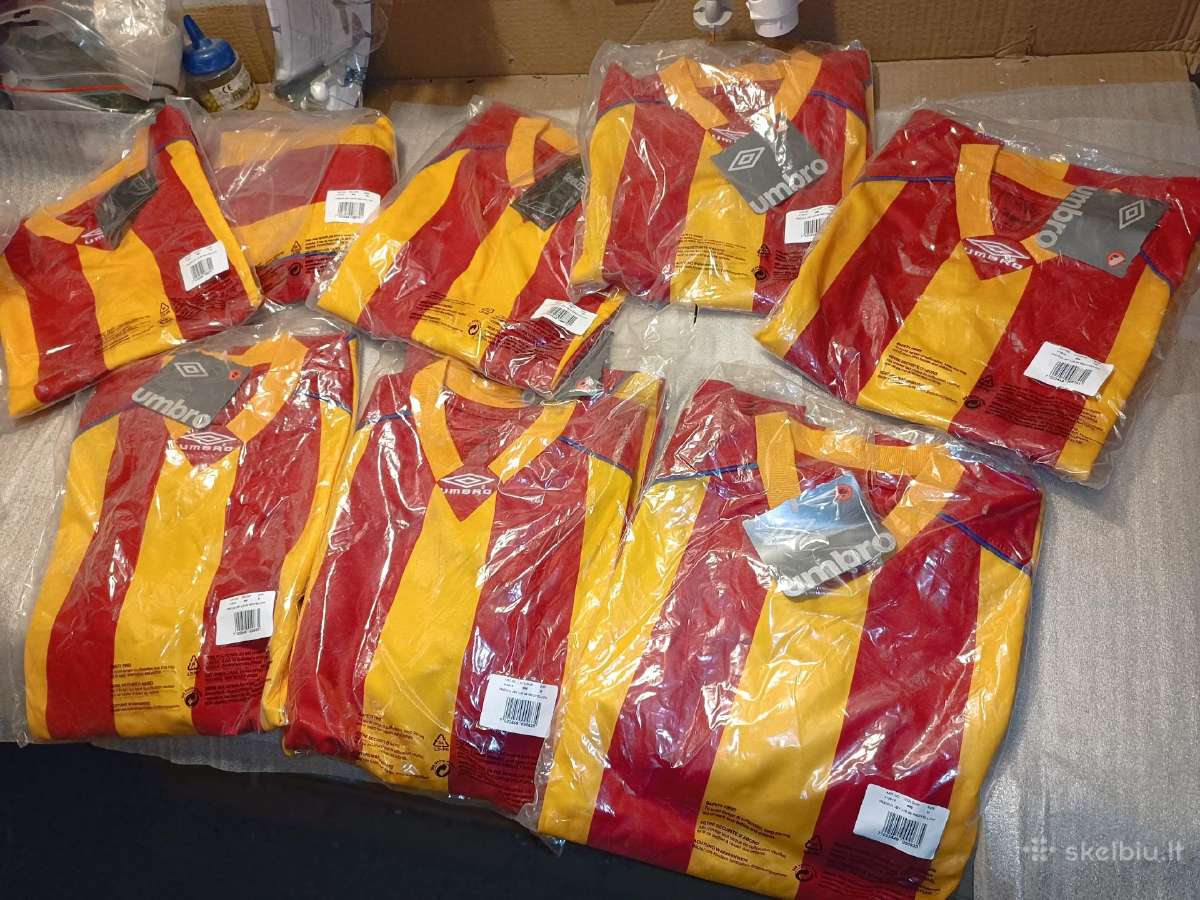 Nepanaudotos umbro sportinės maikutės estafetėms