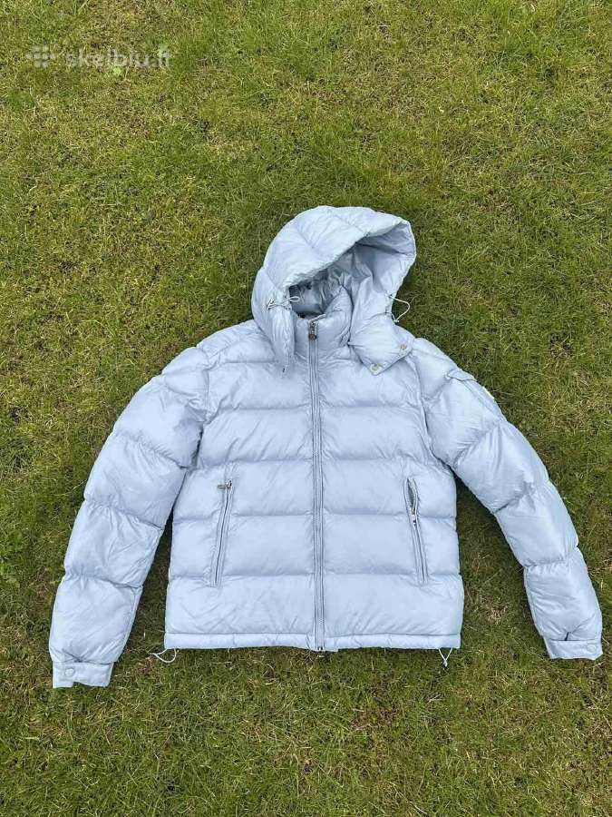 Parduodu Moncler Striukę