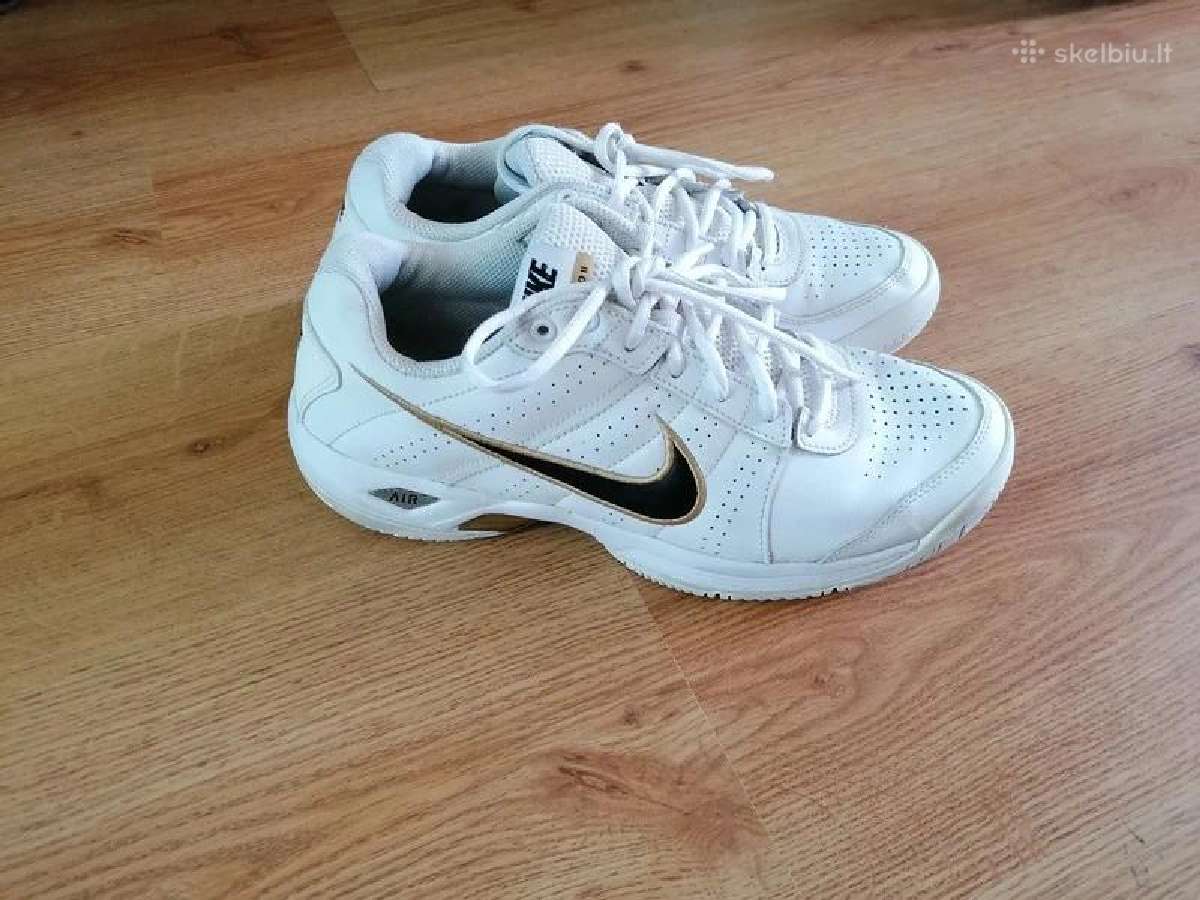 Balti Nike kedai - nuotraukos Nr. 2