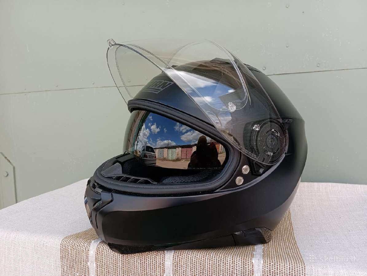 Moto šalmai Schuberth, Shoei, Arai, Hjc, Agv, Ls2 - nuotraukos Nr. 19