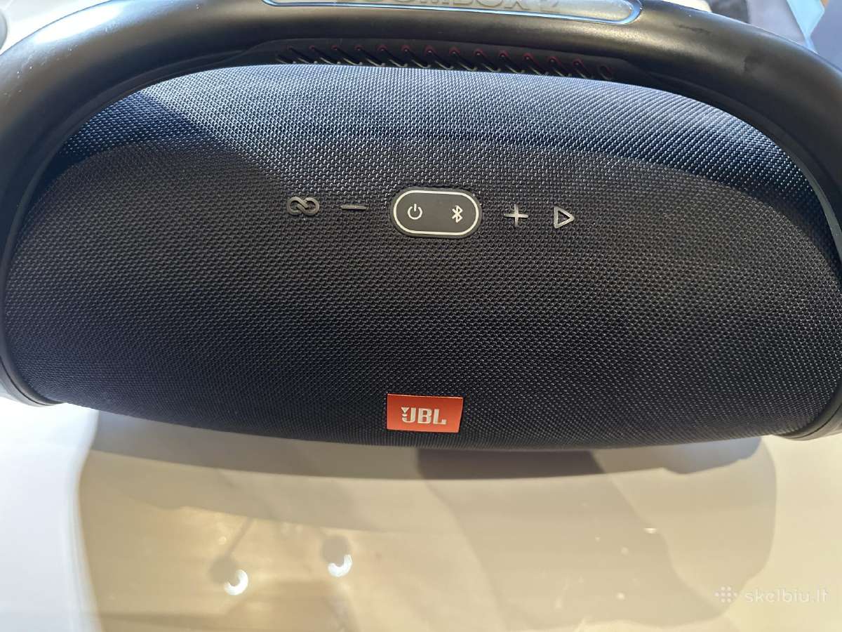 Jbl boombox2