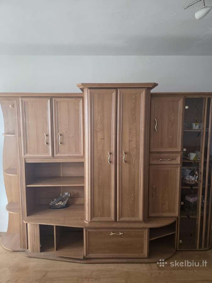 Parduodama sekcija geram stovi