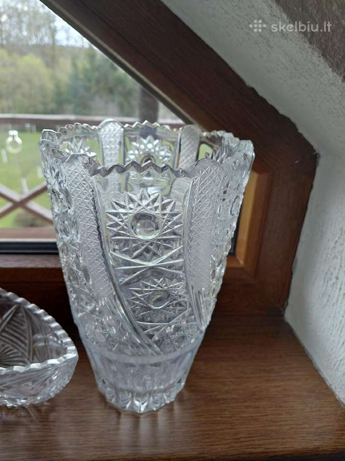 Senovinė krikštolinė,raižyta vaza - nuotraukos Nr. 2
