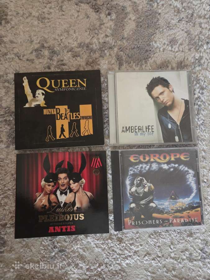 CD albumai
