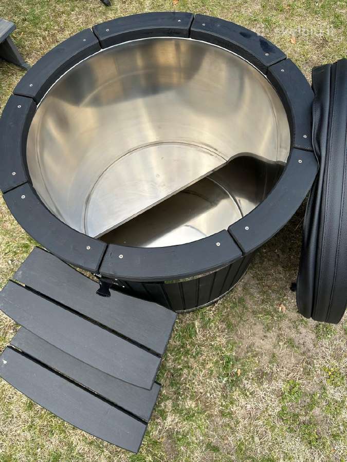 Ledo vonia su termo medienos apdaila. Stock 129 - nuotraukos Nr. 2