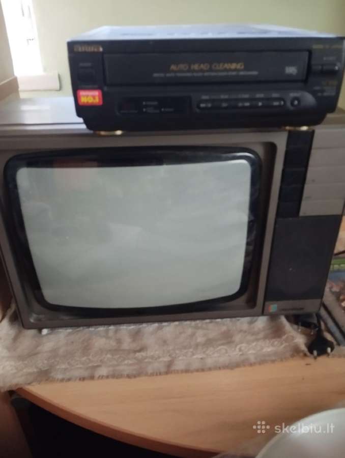 Video Aiwa televizorius Universum