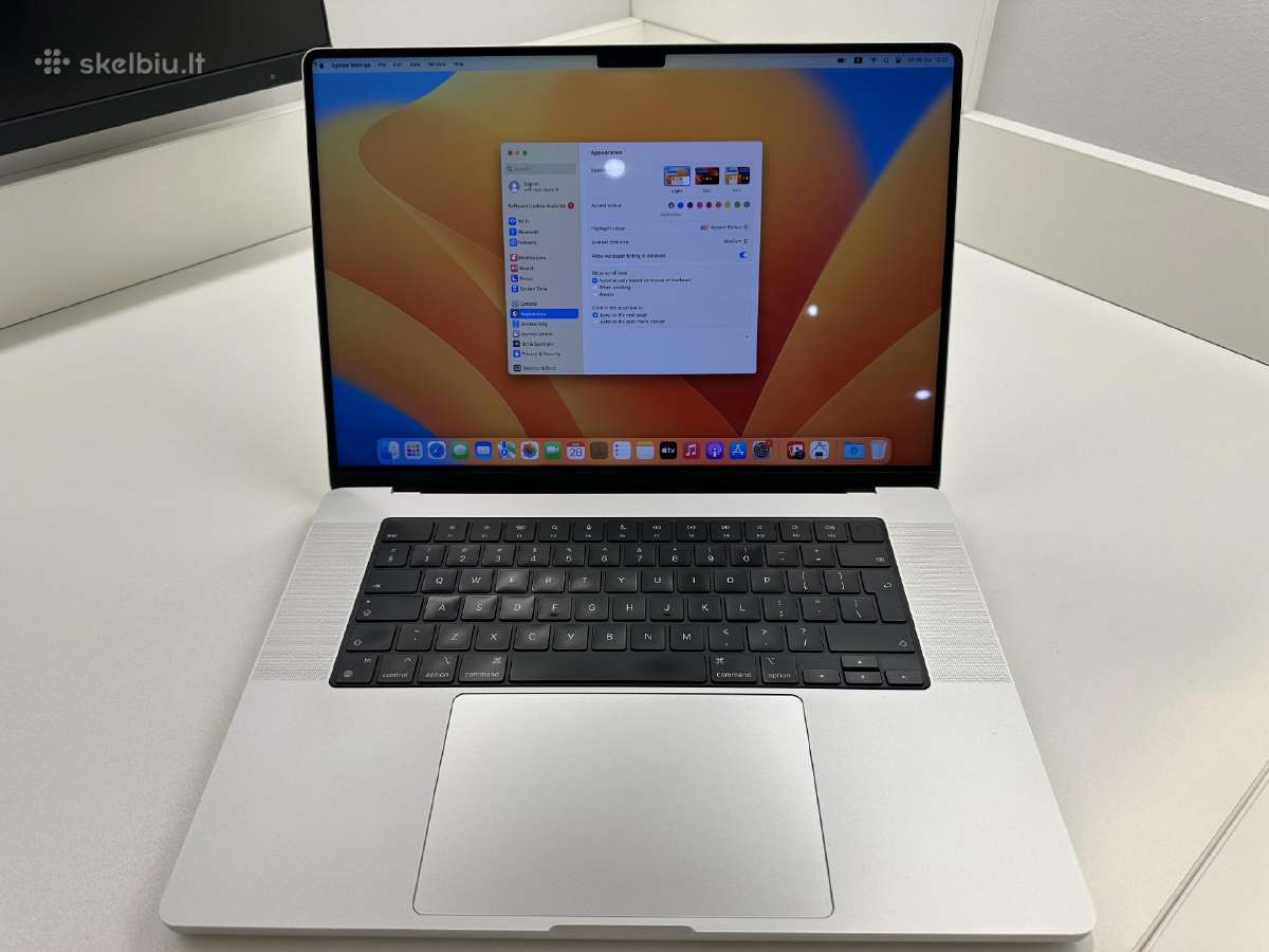 MacBook pro 16 m2