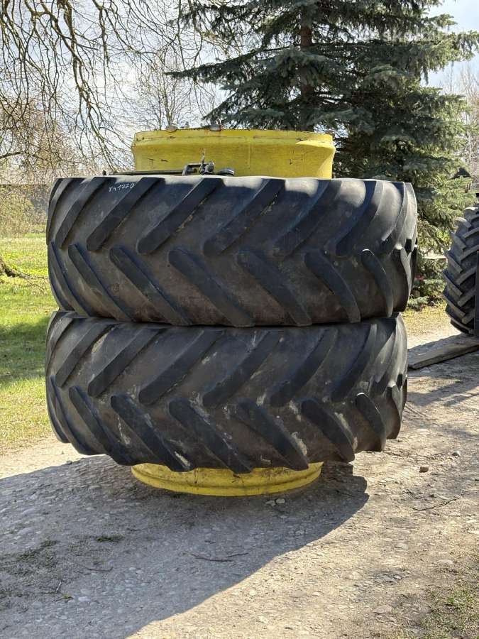 650/65r38 traktoriaus dubliai - nuotraukos Nr. 2