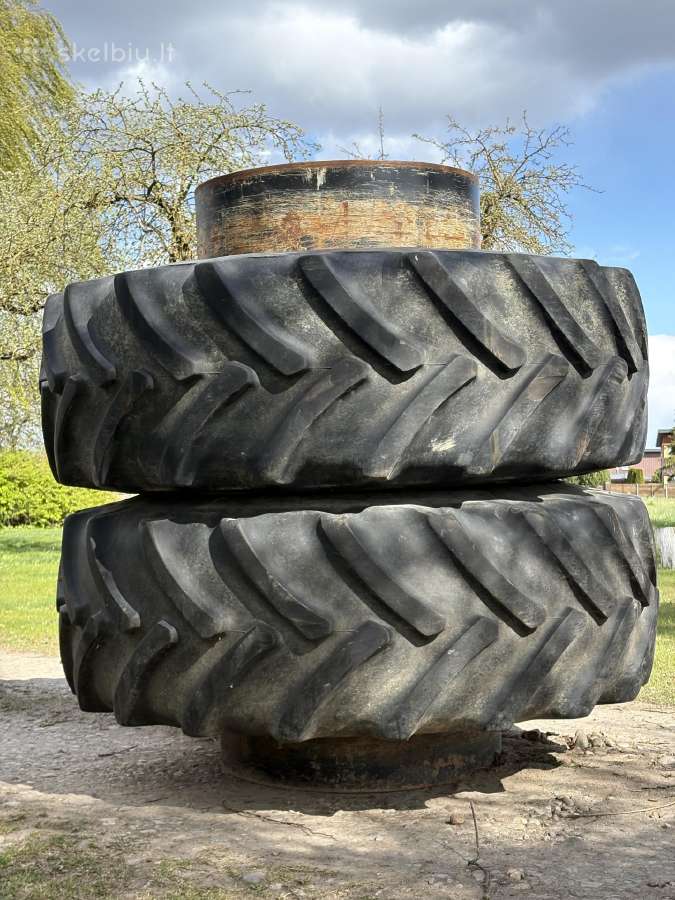 650/85/r38 Goodyear traktoriaus dubliai