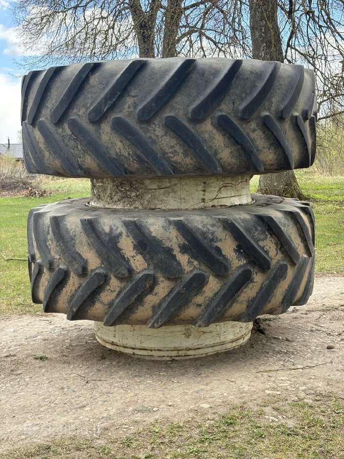 620/70/r42 Michelin traktoriaus dubliai - nuotraukos Nr. 2