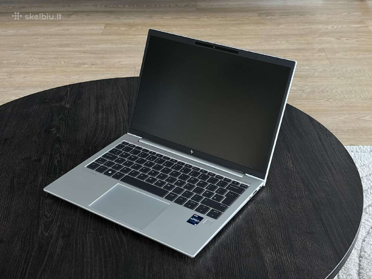 Hp Elitebook 830 G9, i5-1245u, 16gb RAM, 256 SSD