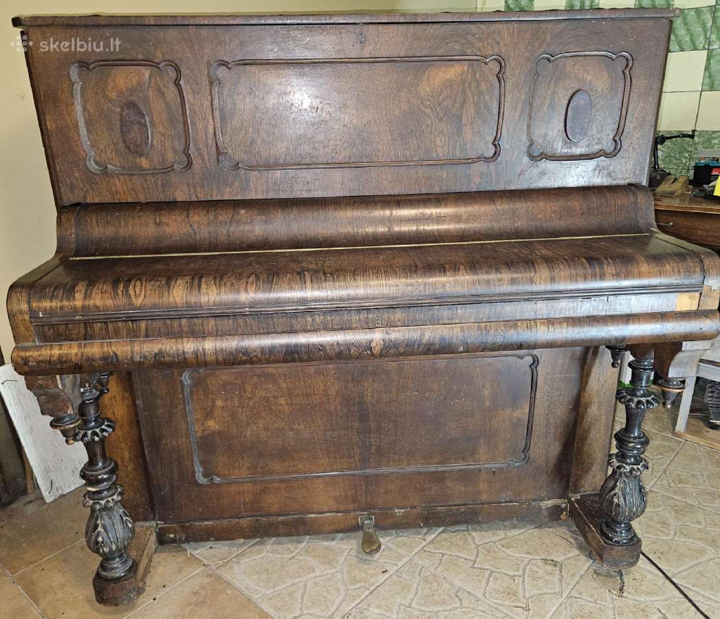 Senovinis pianinas