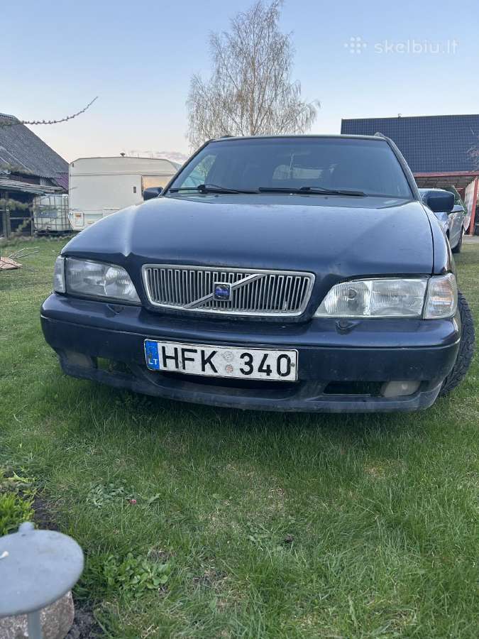 Volvo v70