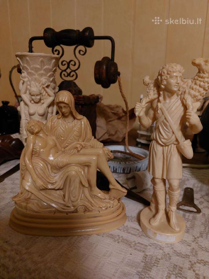 Statuleles
