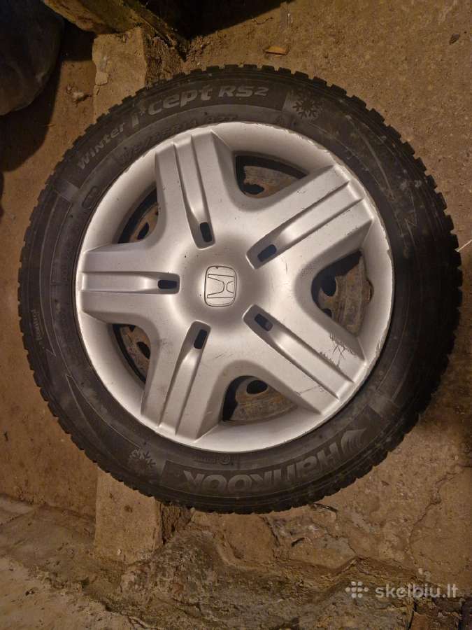 R14 žieminės padangos su ratlankiais