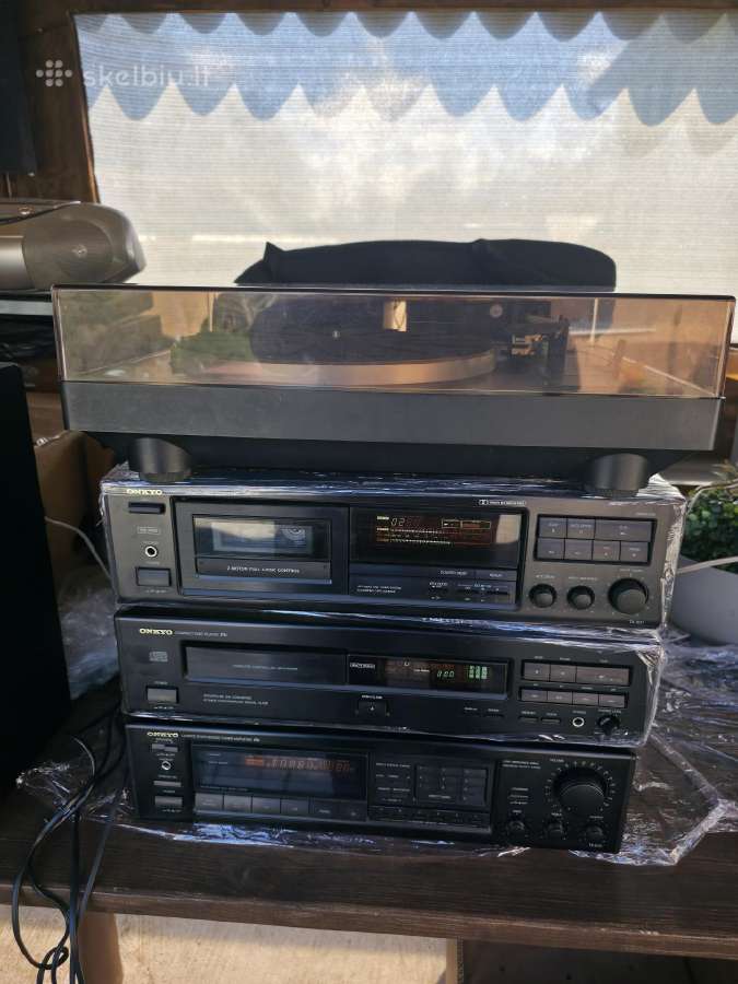 Patefonas sony,pioneer pl12d patefonas